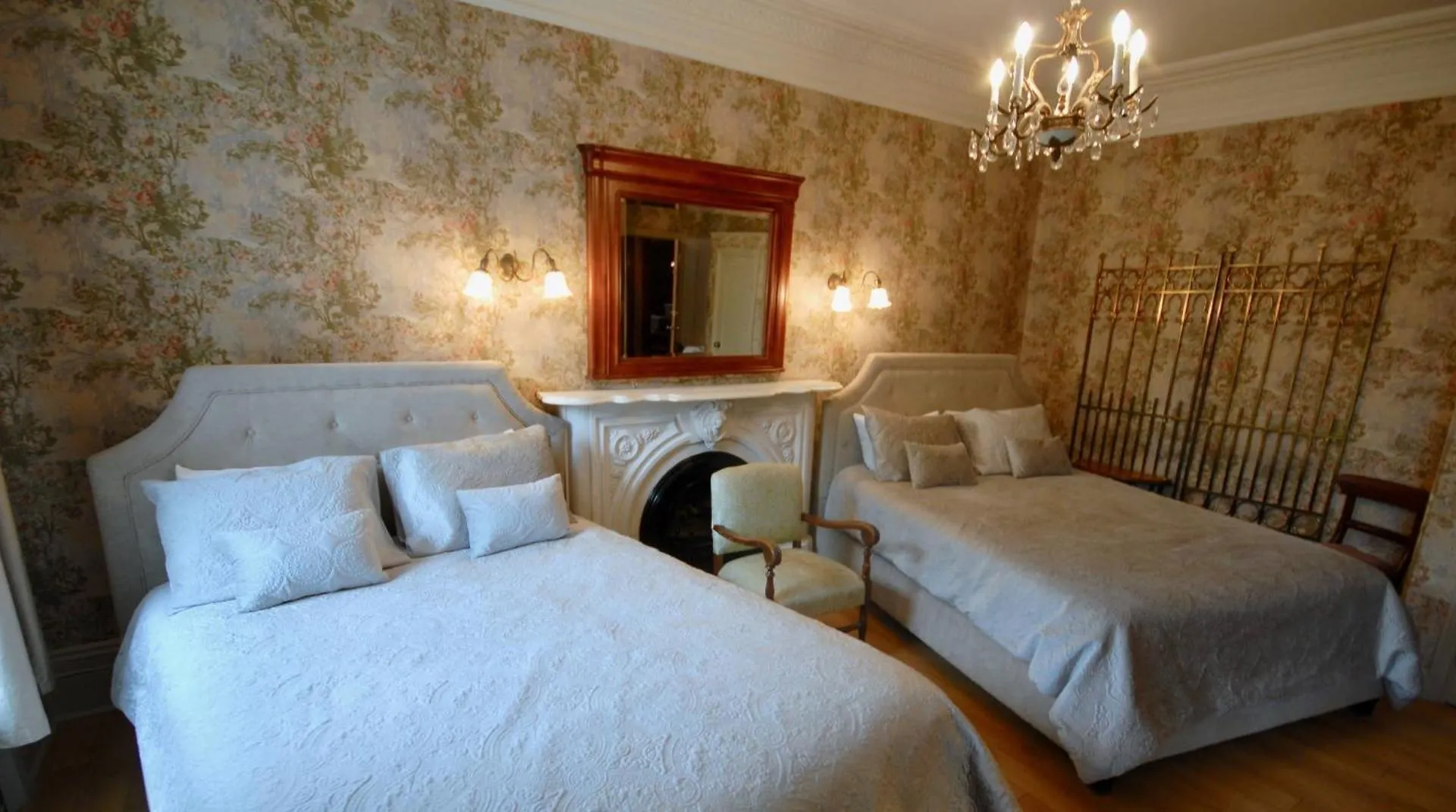 Manoir Sainte Genevieve Hotel Quebec City Canada